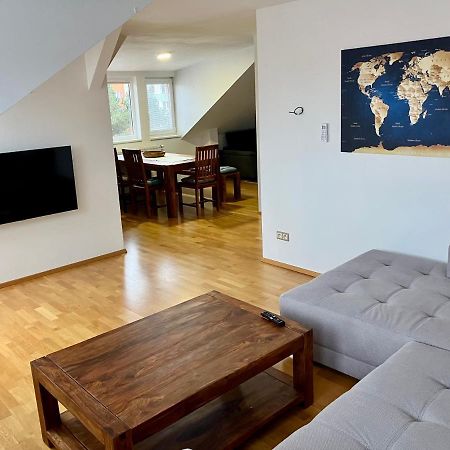 Sebastian Apartments Тршебонь Екстер'єр фото